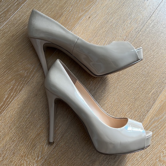 Guess platform heels - Picture 3 of 4